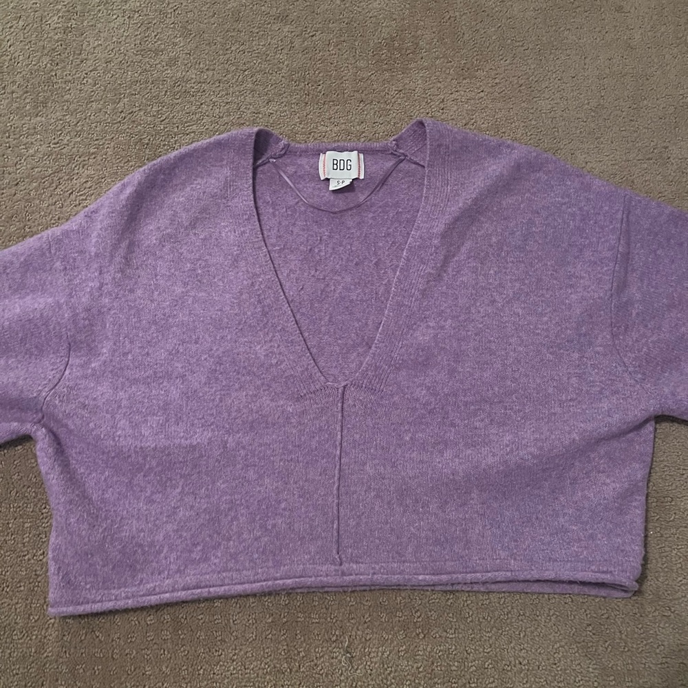 Urban outfitters purple v neck sweater size small